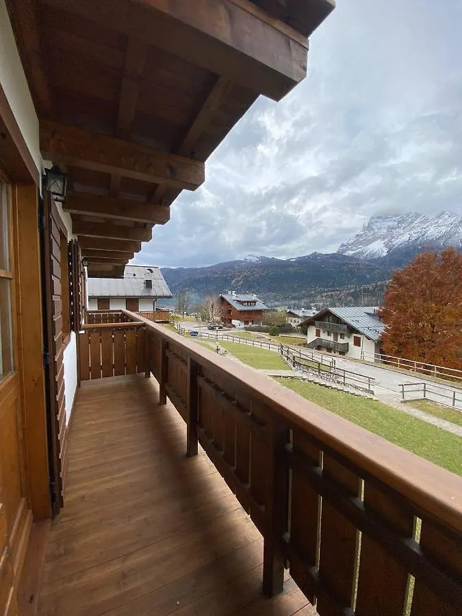 דירה סאן ויטו די קדורה Chalet Panorama Dolomiti